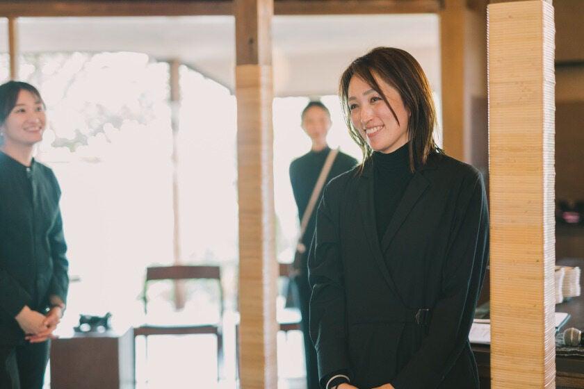 10T株式会社 MAYA 結婚の日の制服2