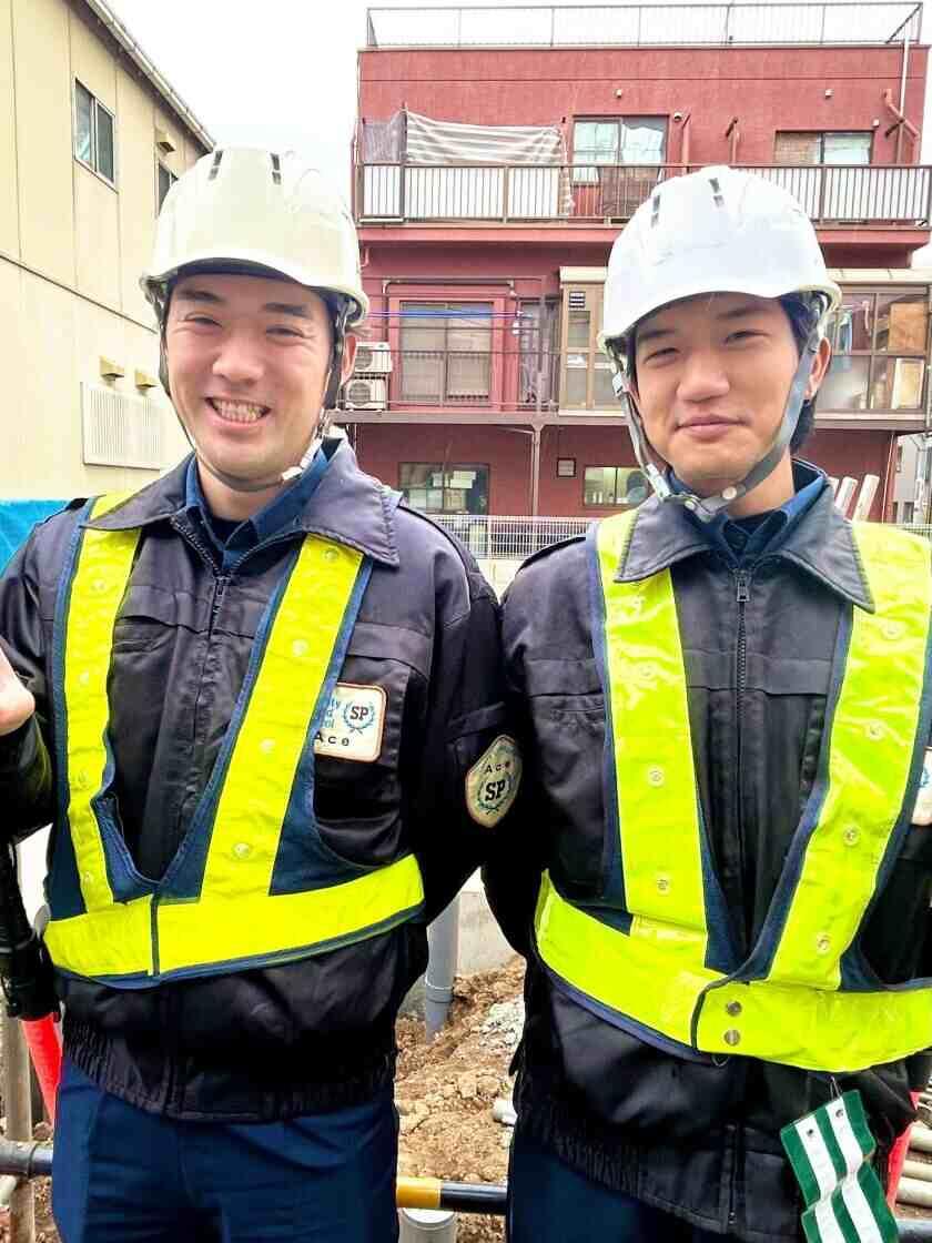 合同会社Aceの制服1