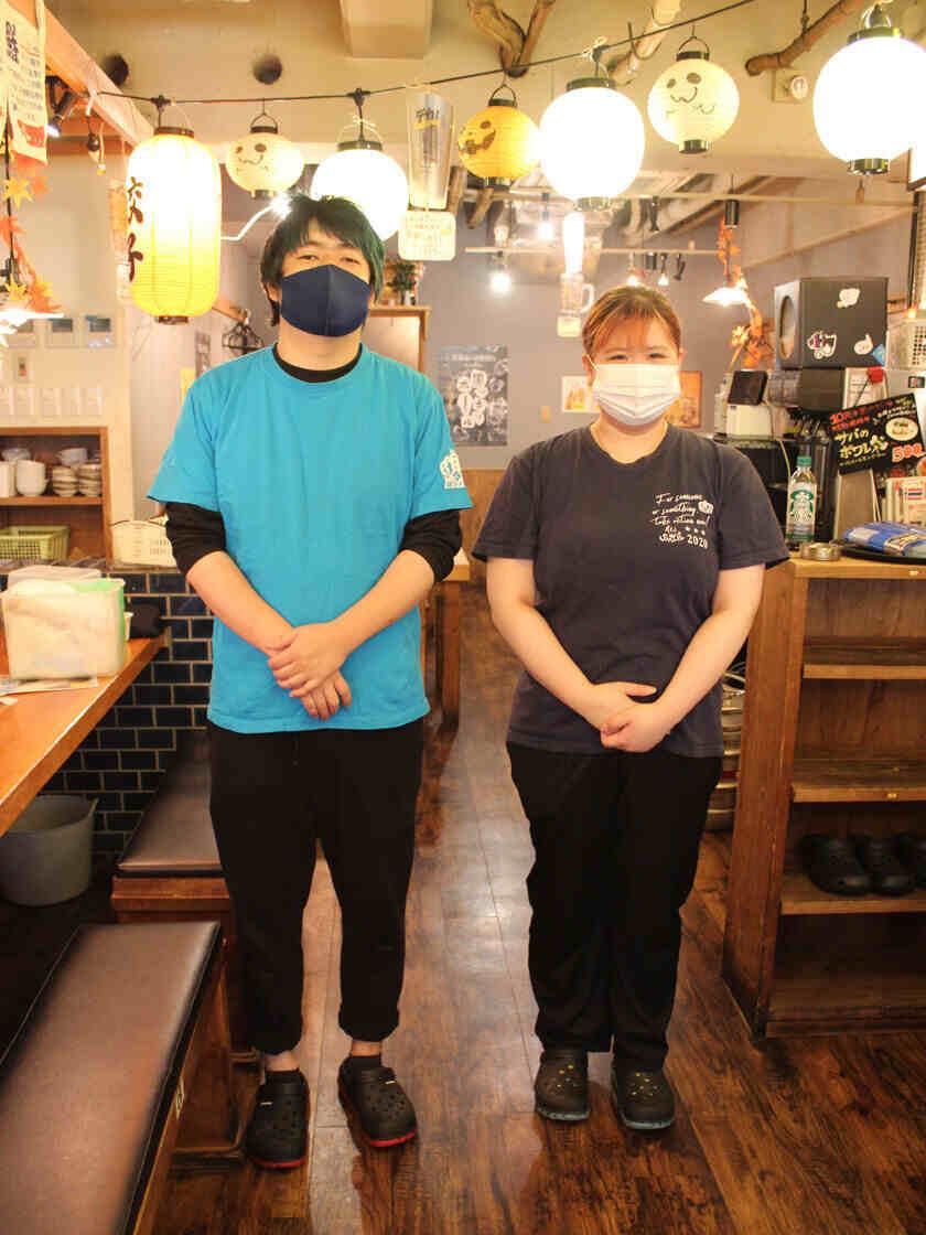 藁焼き炉端 海風土 (シーフード)の制服1