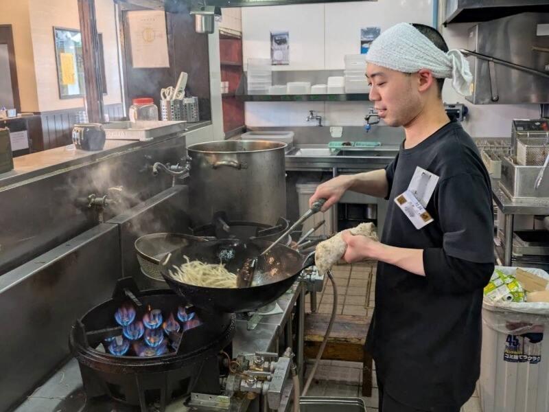 株式会社るーきー ラーメンビッグ仙台駅前中央店の仕事画像2