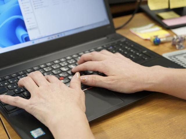 【自社HP管理担当】月給27万円~◎Webデザイナー◎土日祝休み♪(IT・クリエイティブ/クリエイター、大阪市北区)のイメージ画像