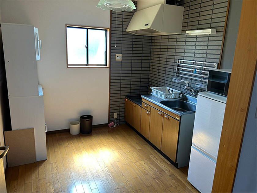 株式会社莉建特殊の制服2