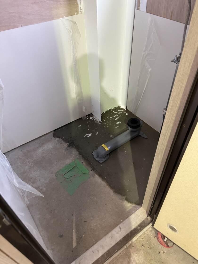 ホーム建窓株式会社 【001】ホーム建窓の制服2