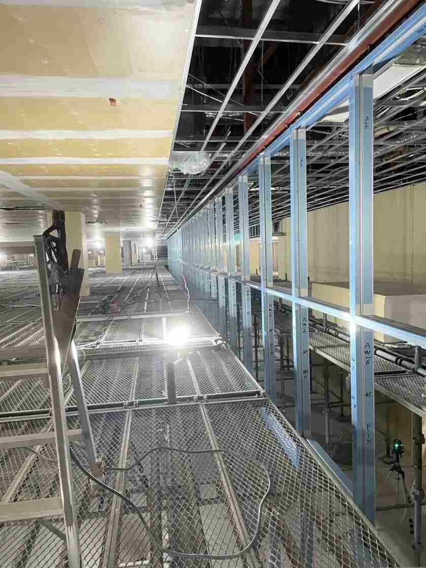 ホーム建窓株式会社 【001】ホーム建窓の制服3