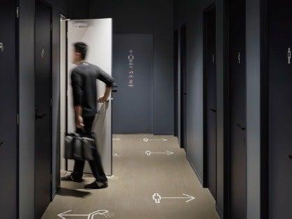 株式会社ナインアワーズ ※仮 9h北新宿【6月グランドオープン】の制服3
