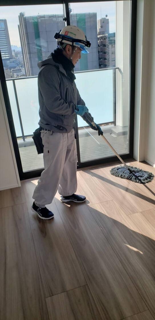 Egret株式会社の制服1