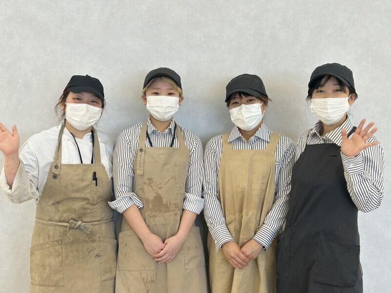 電通本社ビル 社員食堂の仕事画像3