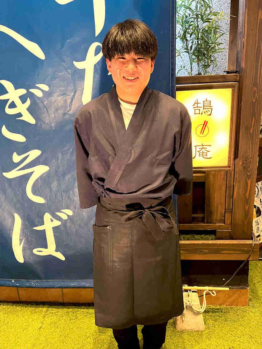 そば 酒肴 鵠庵の制服3