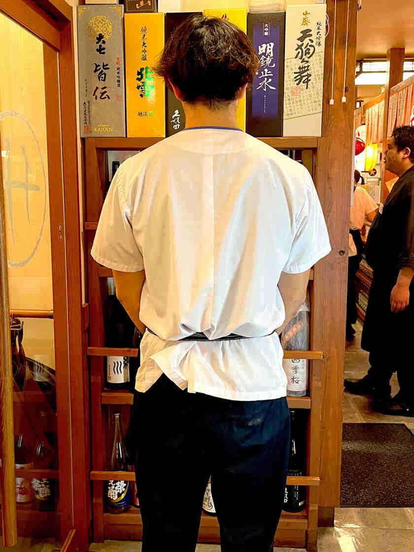 大衆酒場 まる升の制服4