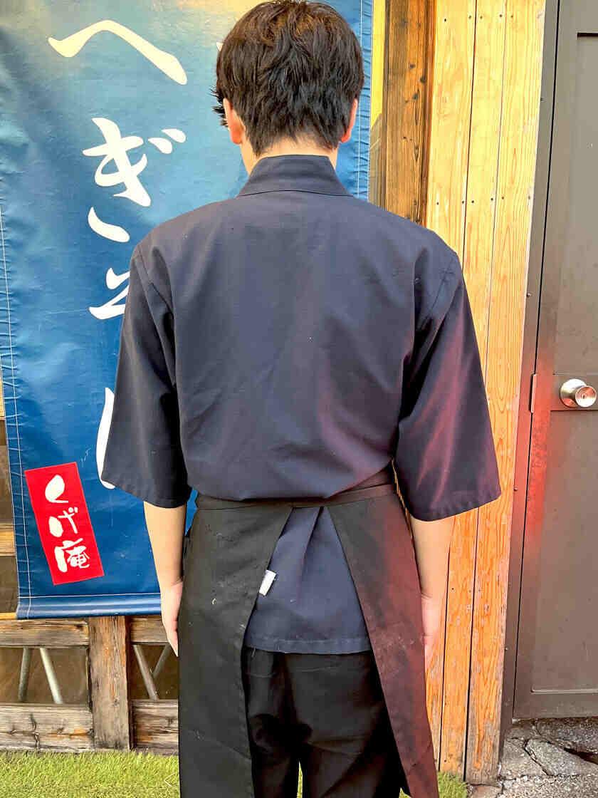 そば酒房 くげ庵 大船店の制服2