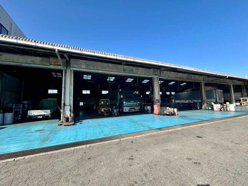 久留米貨物自動車事業協同組合の制服2