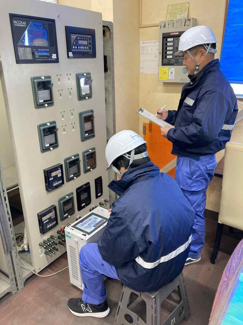 高岳電設株式会社の制服1