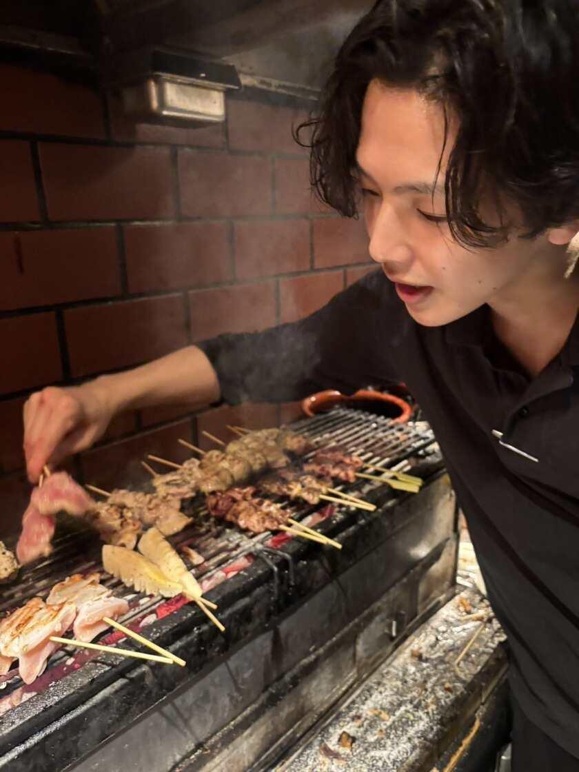 炭火焼き鳥 まさや三国店の制服3