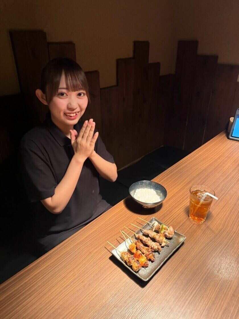 炭火焼き鳥 まさや六甲道店の制服3