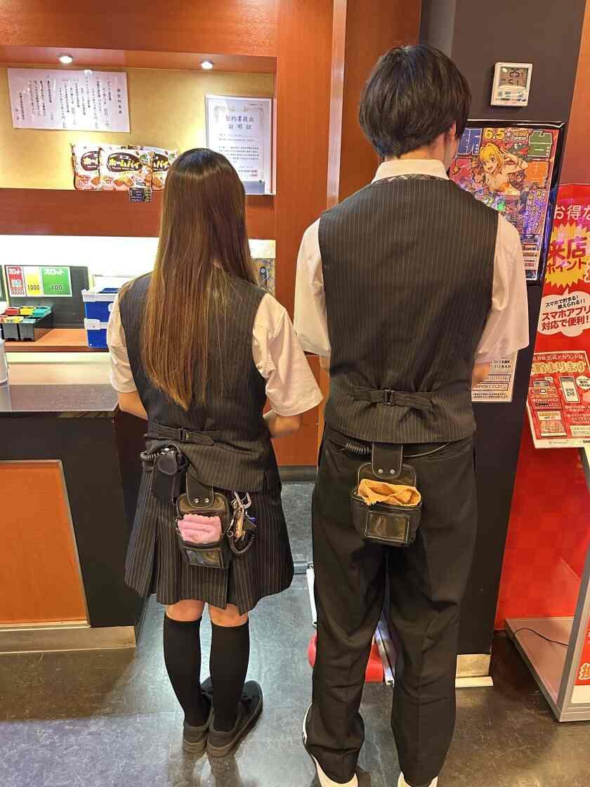 チャンピオン鈴蘭台店の制服2