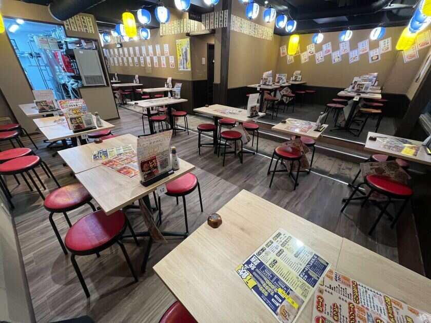 居酒屋それゆけ!鶏ヤロー!国分寺店 (株式会社新参者)の制服1