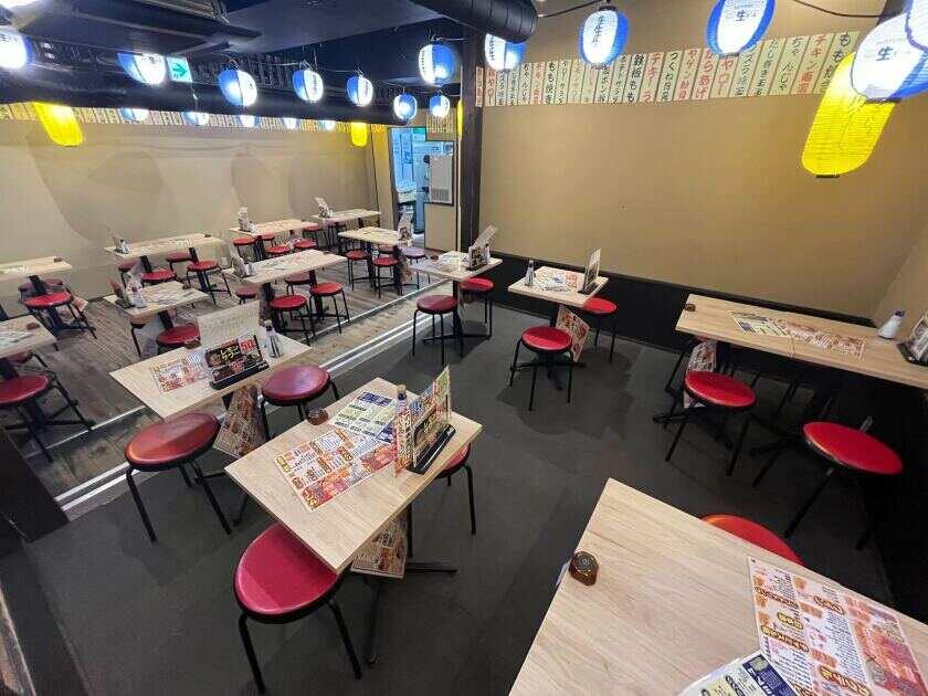 居酒屋それゆけ!鶏ヤロー!国分寺店 (株式会社新参者)の制服2