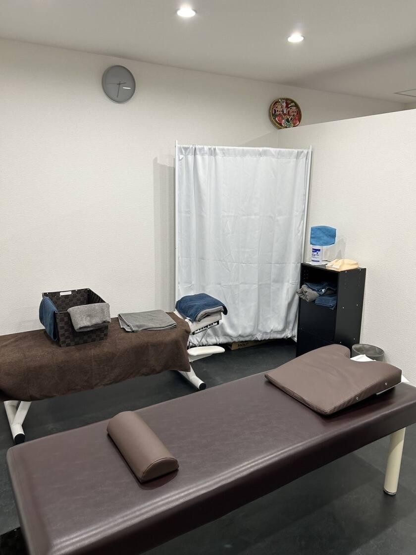 すいたの接骨院の制服2