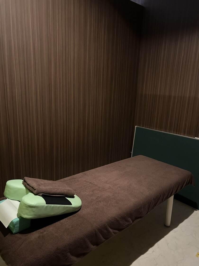 長原NB整骨院 すいたの接骨院【001】の制服1