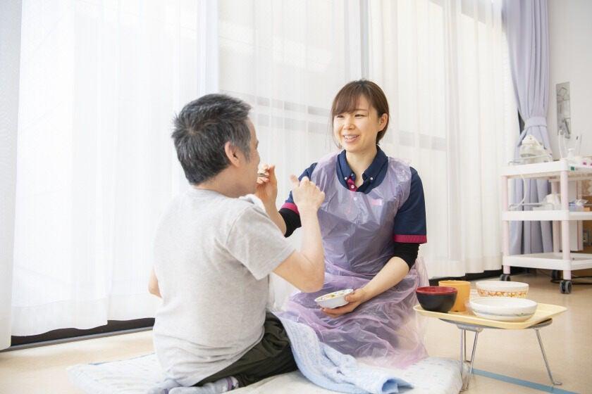 社会福祉法人 十愛療育会 横浜療育医療センターの制服1