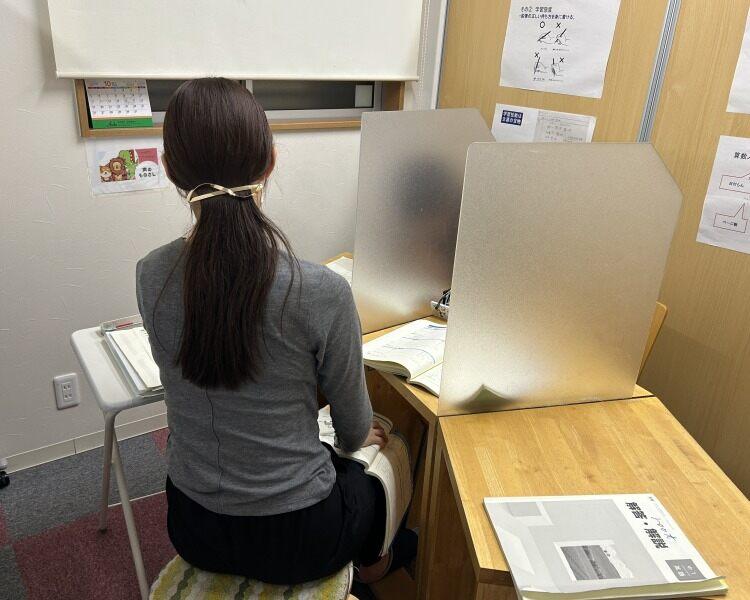 個別指導教室 root (るーと)の仕事画像1