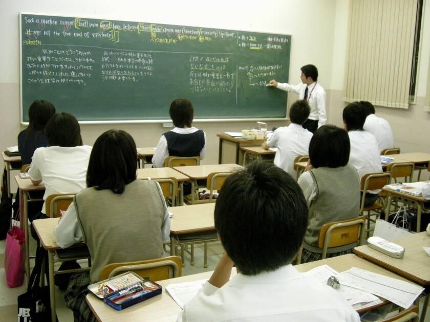 久留米ゼミナール佐賀校の制服1