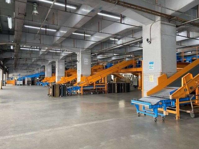 物流会社事務所の事務員募集(PC使用)【土日祝休み!】(オフィス、江東区)のイメージ画像