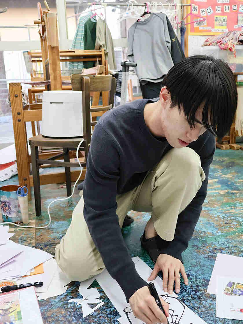 社会福祉法人みぬま福祉会 白岡太陽の家 にじの制服2