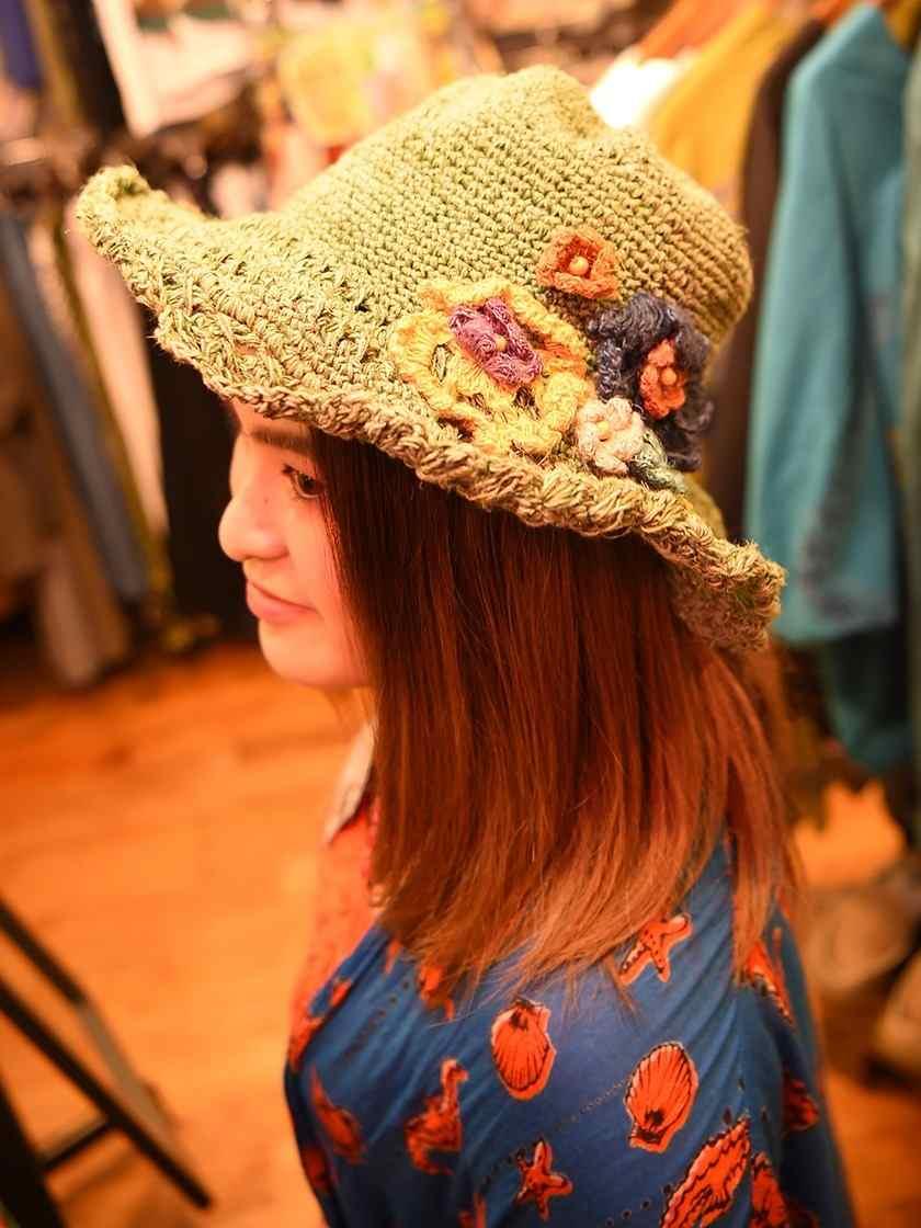 チャイハネ 浜松店の制服3