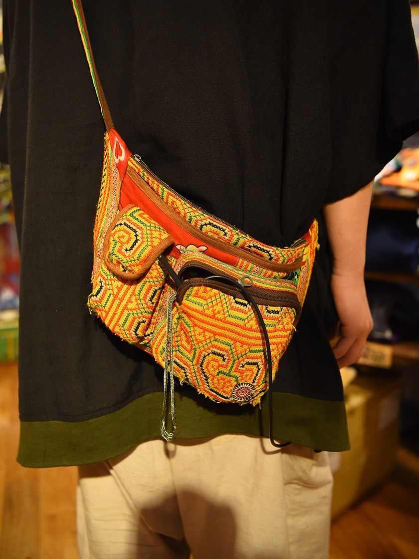 チャイハネ 浜松店の制服5