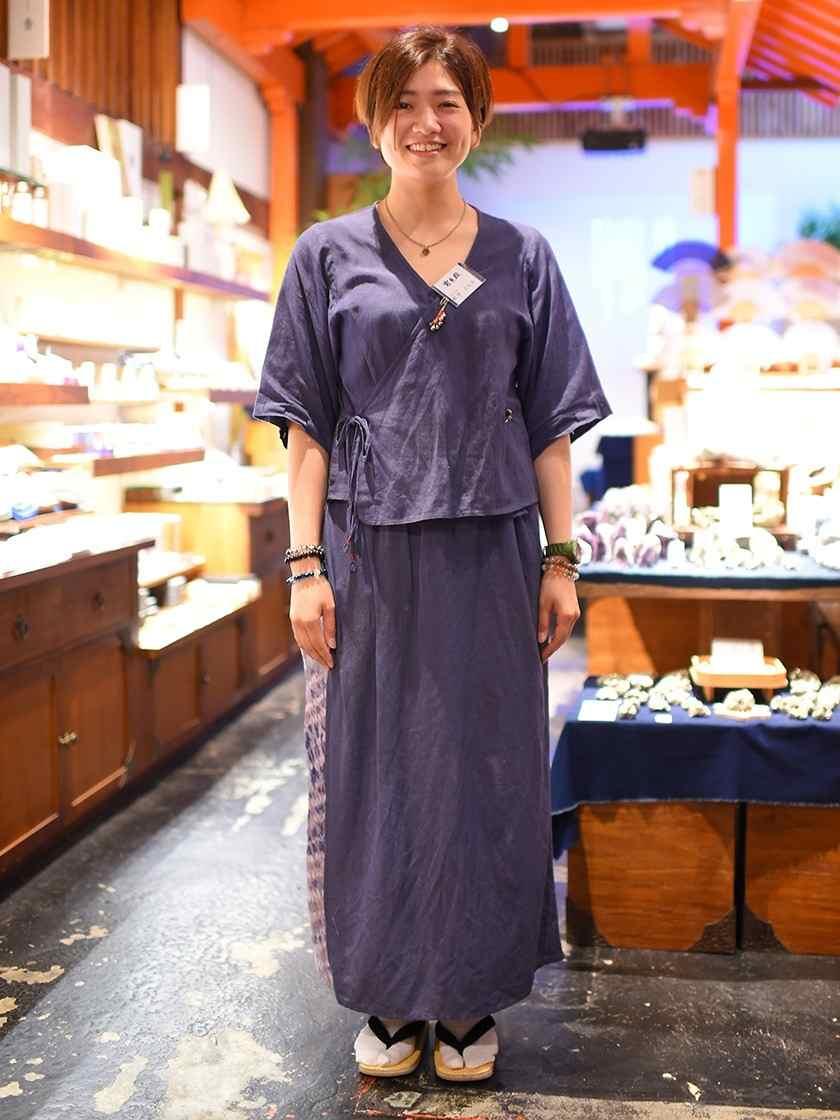 岩座(IWAKURA)Power Stone専門 鎌倉小町通り店の制服1