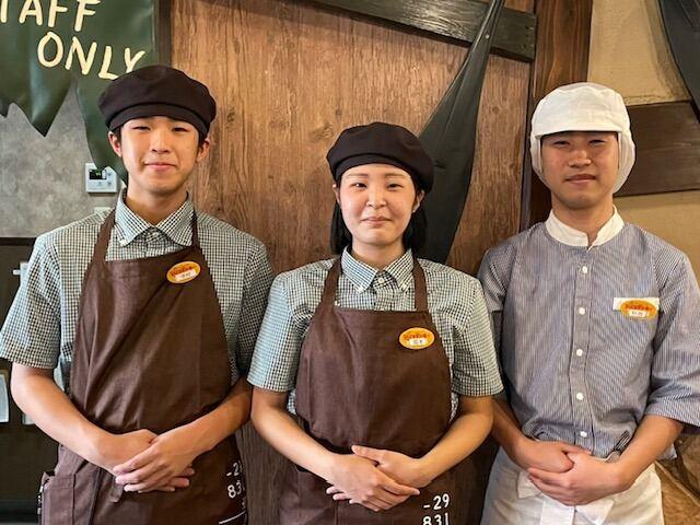 株式会社BUN CORPORATION びっくりドンキー 黒崎店の仕事画像2