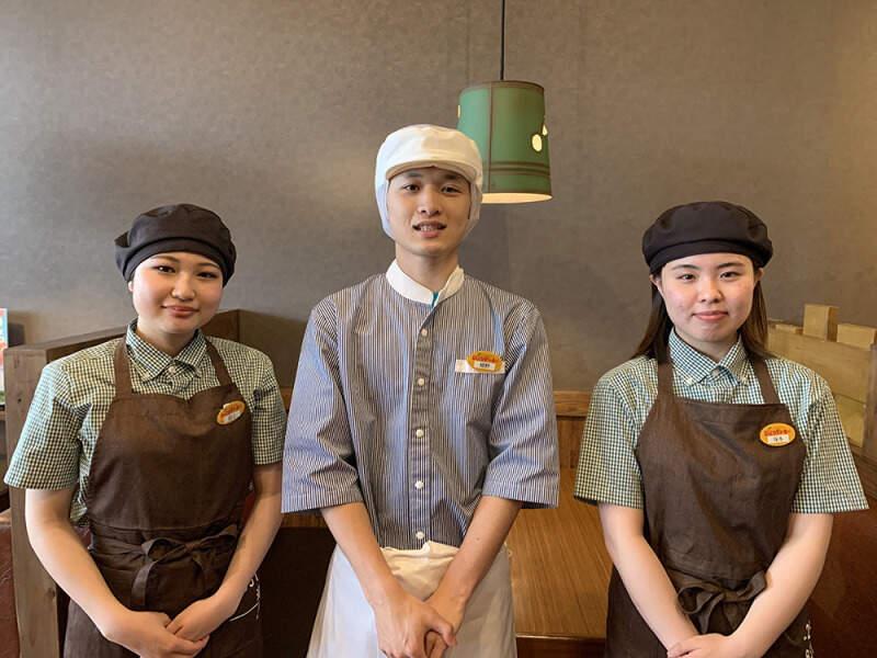 株式会社BUN CORPORATION びっくりドンキーイオン八幡東店の仕事画像1