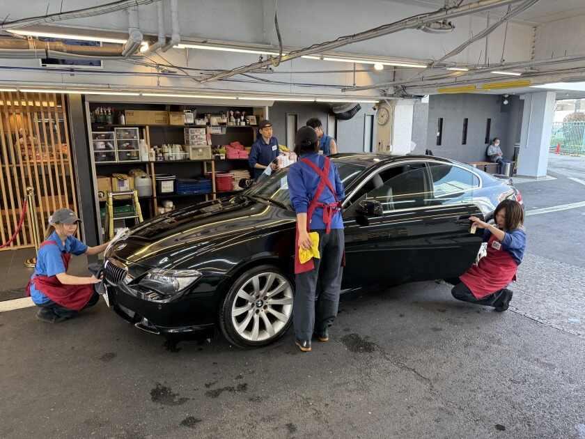 東京AUTO洗車 中野店の制服1