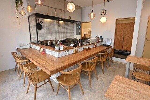 BULLDOG CAFEの仕事画像2