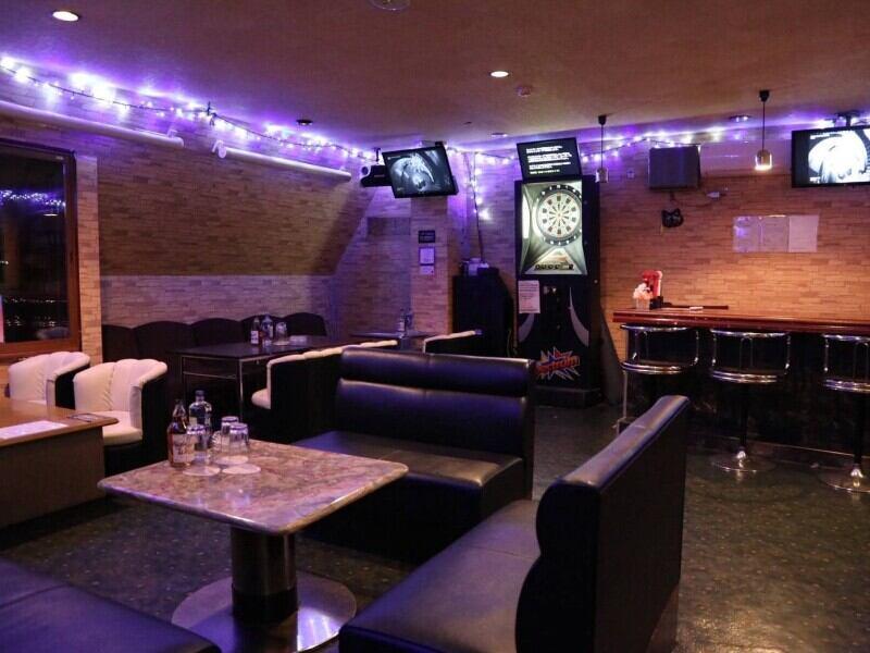 ガールズバーLizの仕事画像3