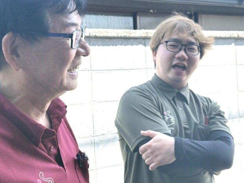 ヘルパーステーション八福(株式会社アハト)の制服4