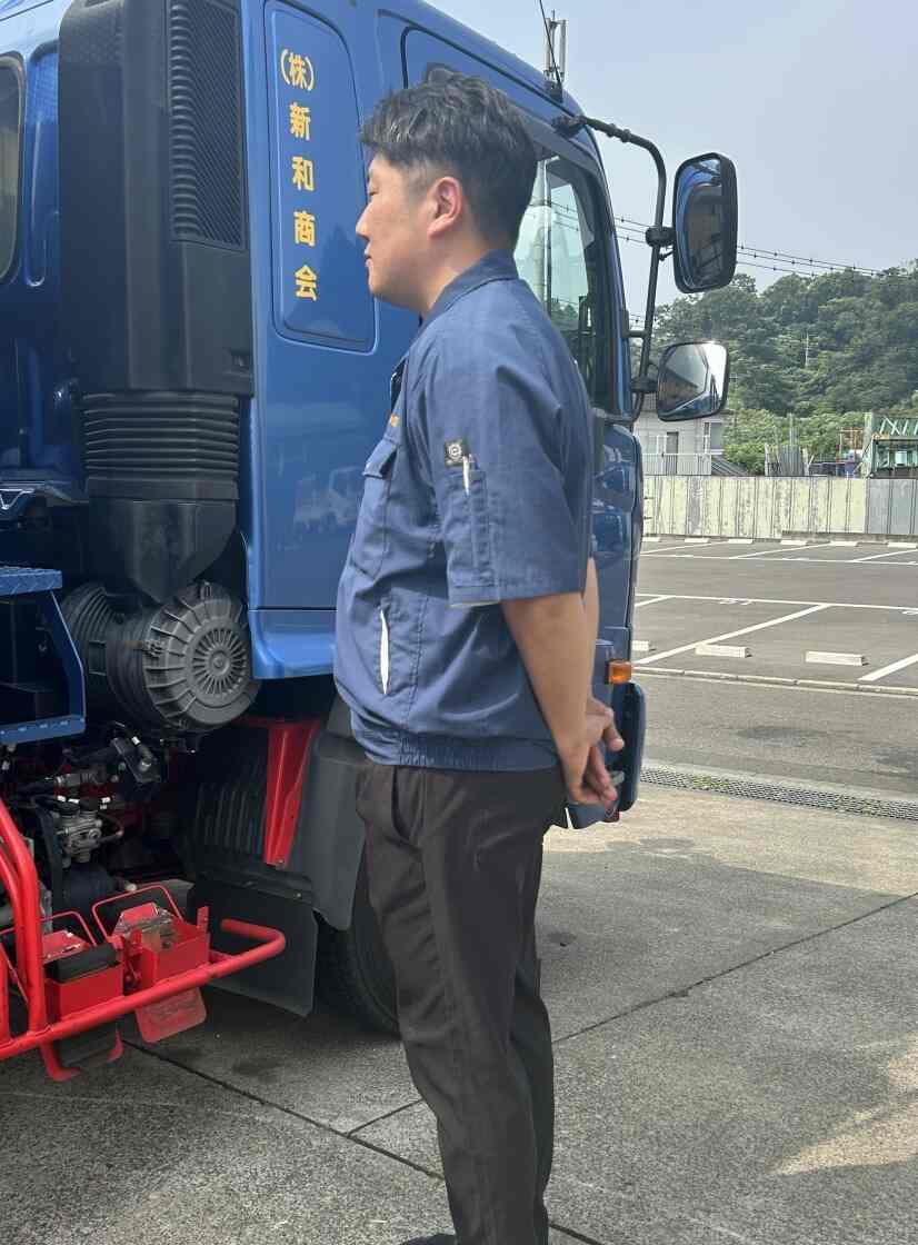本社の制服3