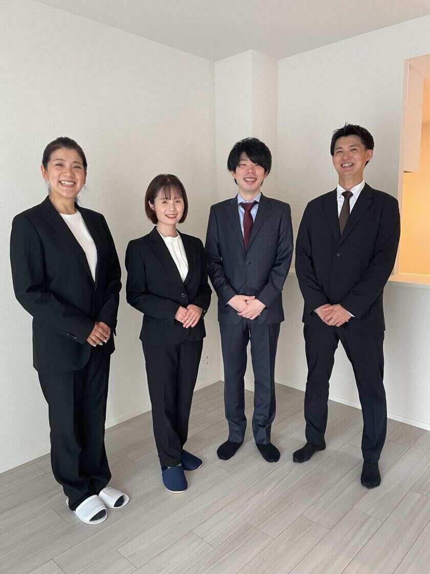 株式会社ポジティーボの制服4