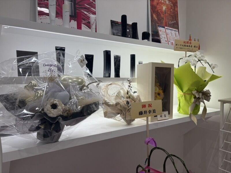 POLA 大阪福島店の仕事画像3