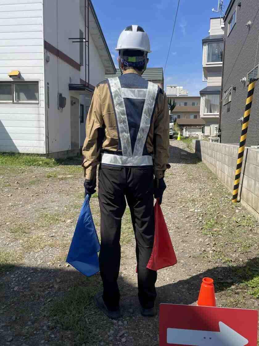 株式会社 SKYLINEの制服3