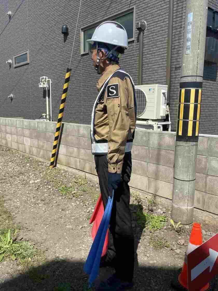 株式会社 SKYLINEの制服2