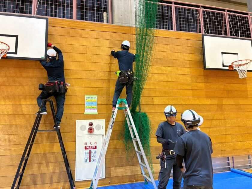 横井電気工業株式会社の制服6