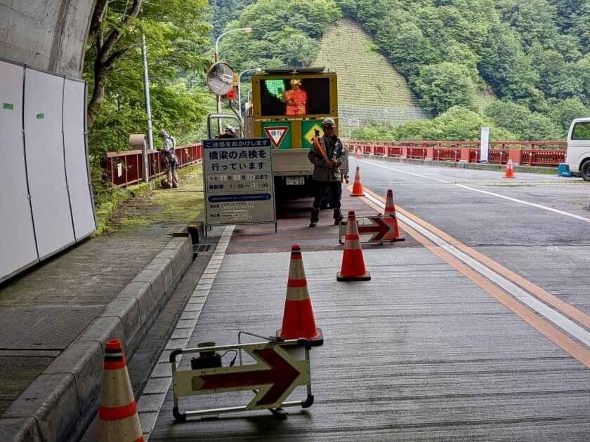 TRトラス合同会社の制服9
