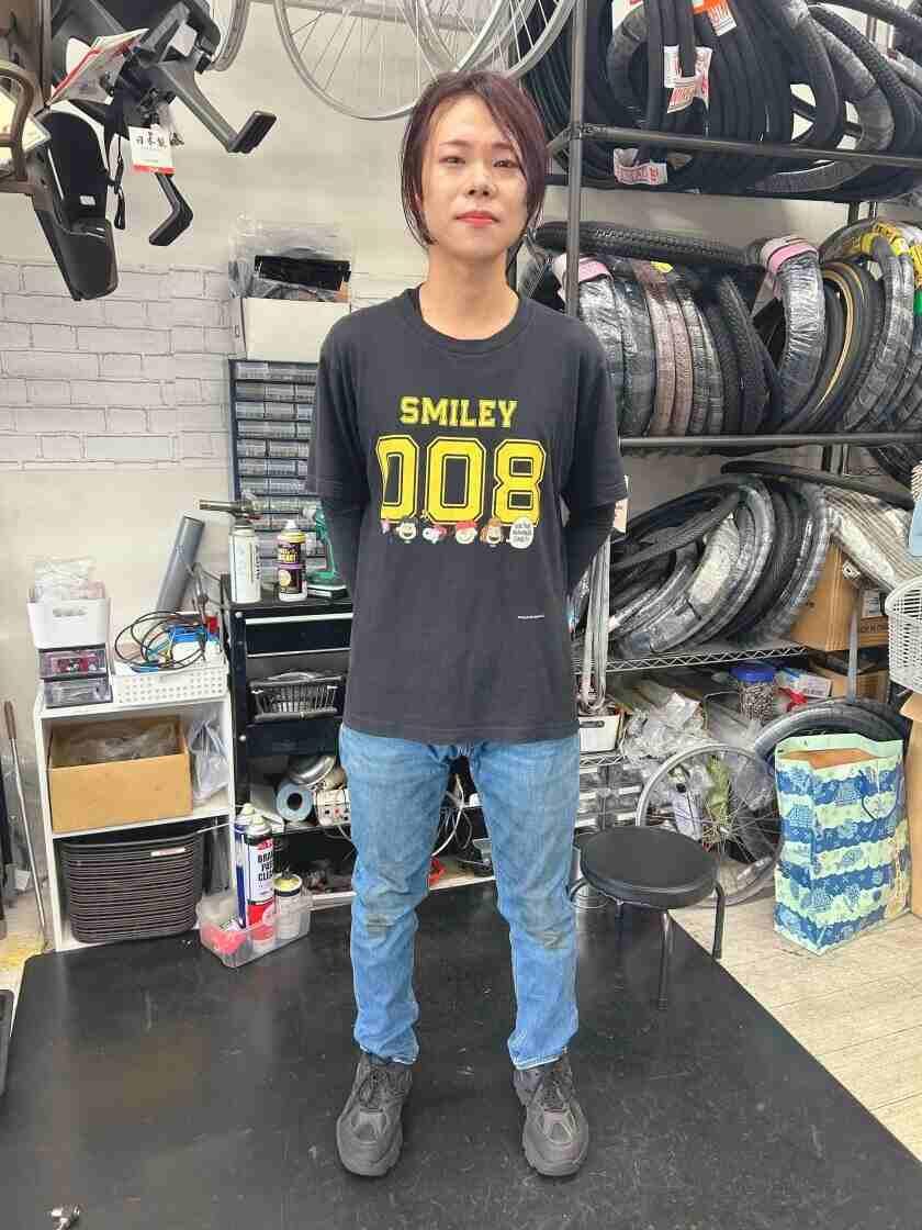 Smiley 008 cycles 2号店の制服1