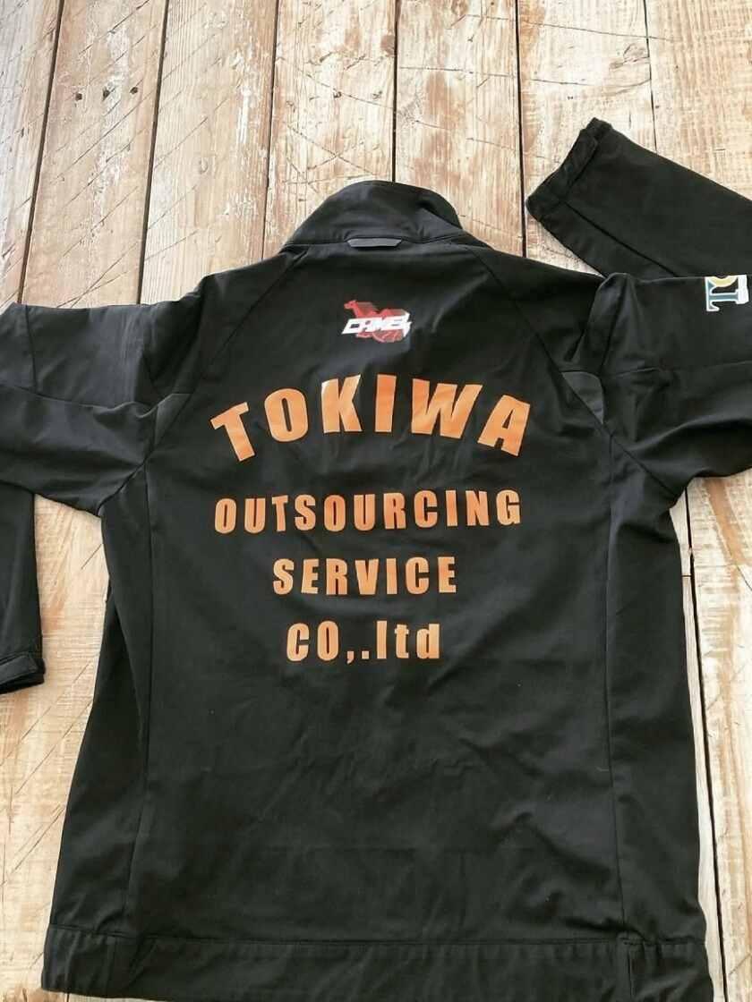 トキワアウトソーシングサービス株式会社 東大阪の制服1