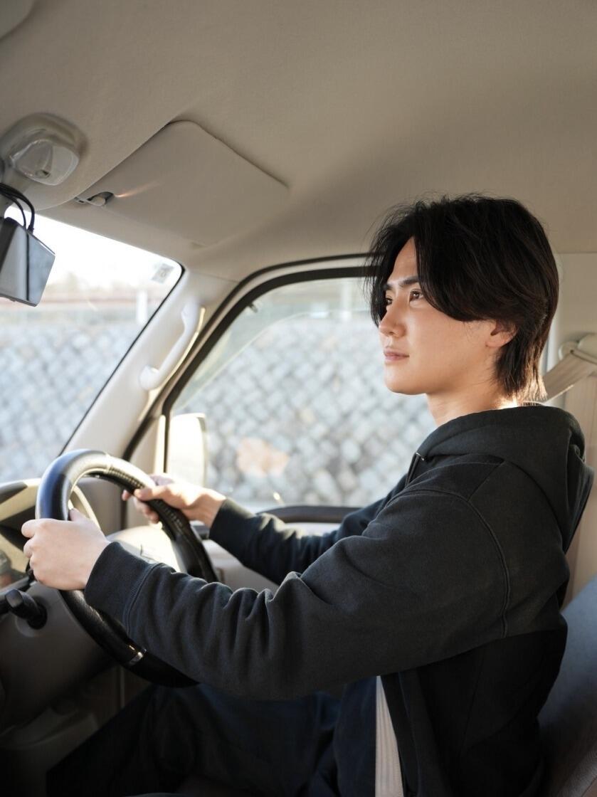 株式会社ALLーLINKSの制服1