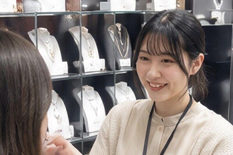 BLESS イオンモール幕張新都心店の仕事画像2