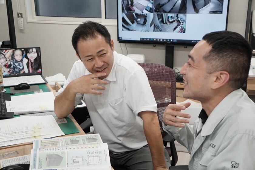 株式会社マンホール商会 株式会社マンホール商会【001】の制服3