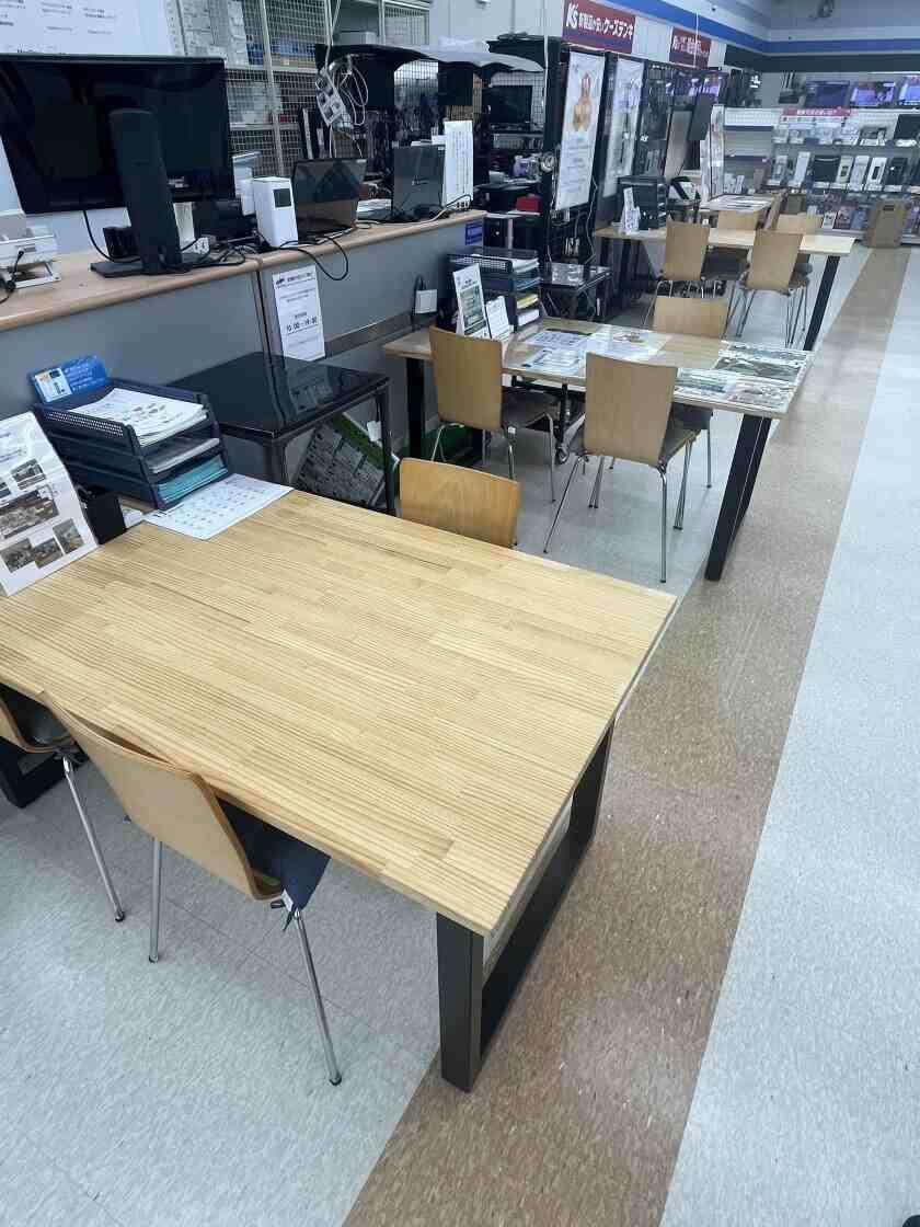 パソコンクリニック ケーズデンキ 燕三条店内店の制服4